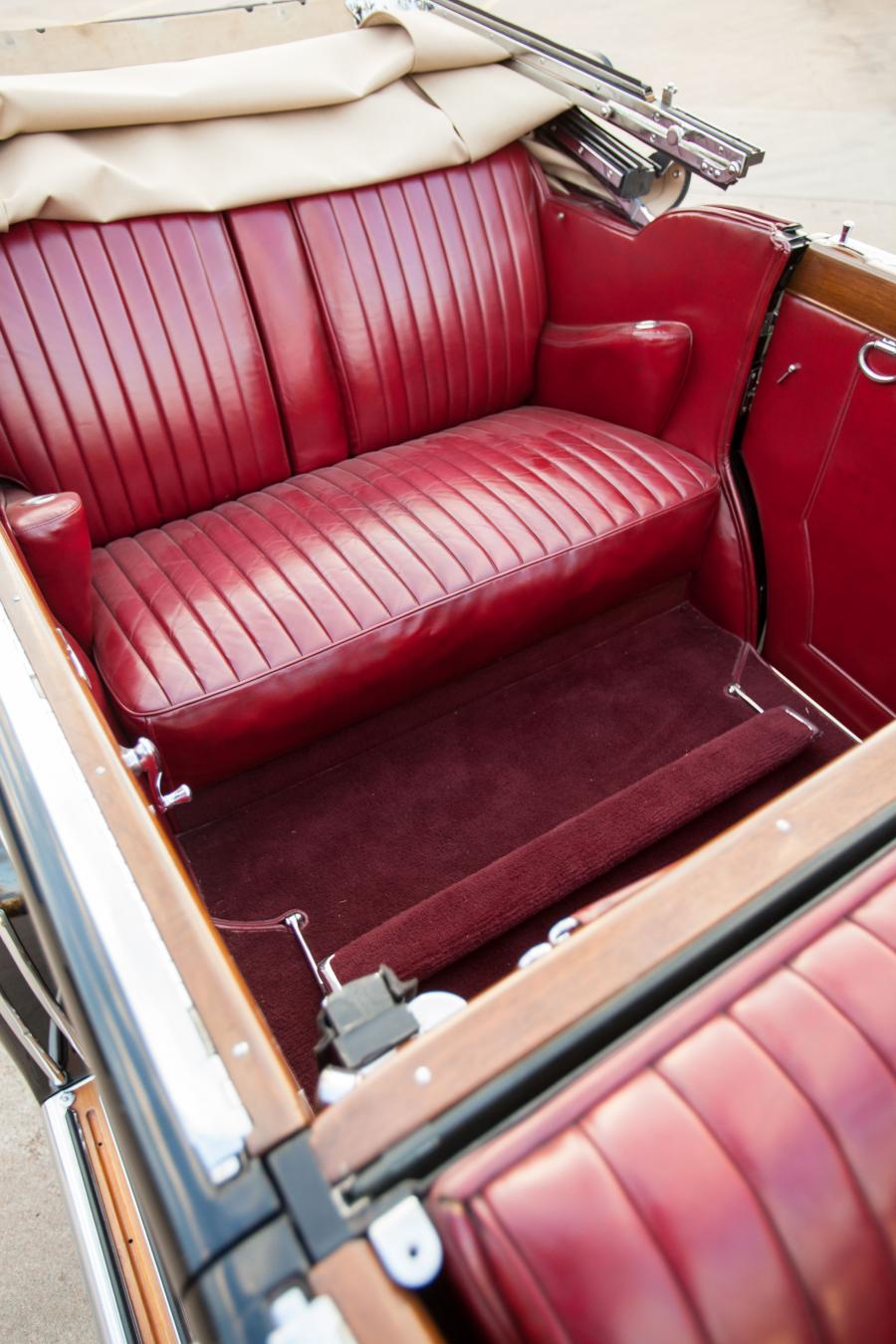  Duesenberg J103/2127 Convertible Berline LWB by LeBaron 1929 года  (фото 13 из 38)